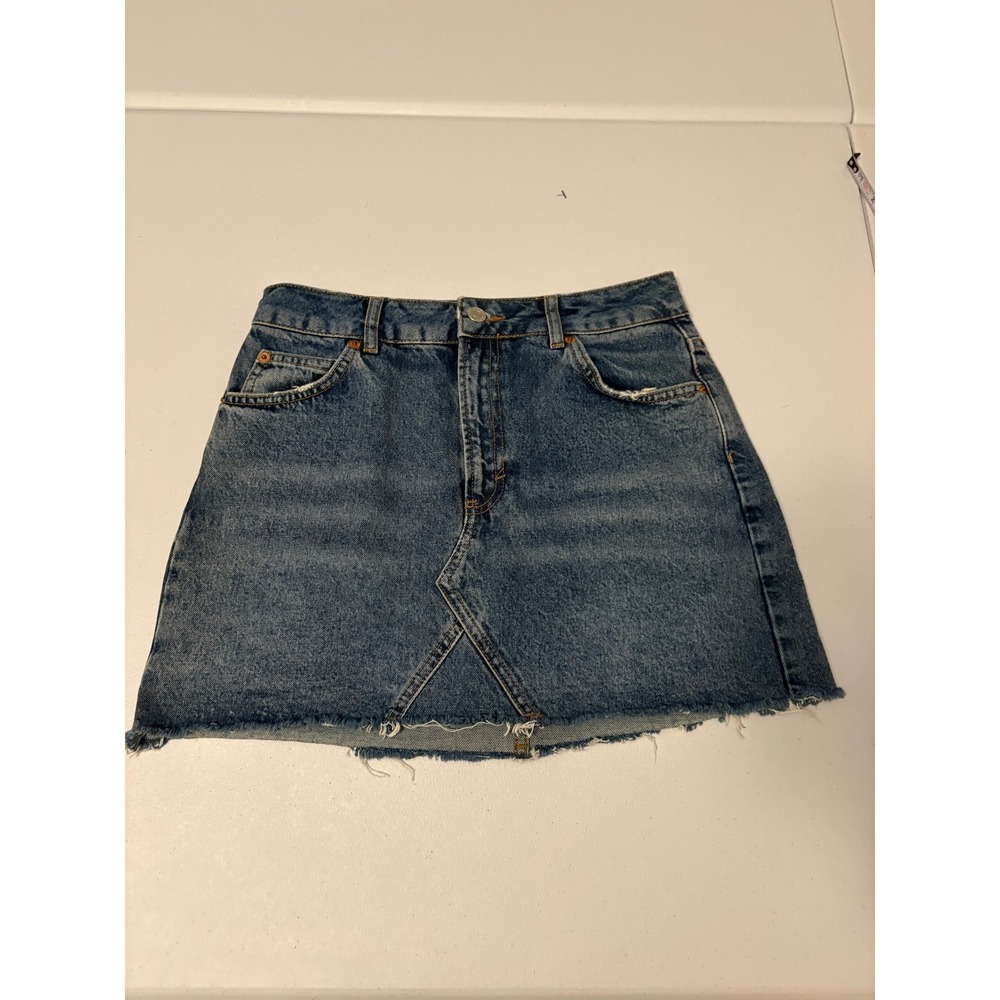 Topshop MOTO Raw Hem Denim Mini Skirt Medium Wash Blue Cotton Size 6 c5